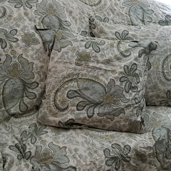 Pottery Barn Bedding Pottery Barn Queen Size Duvet Cover With 2 Matching Euro Shams Poshmark